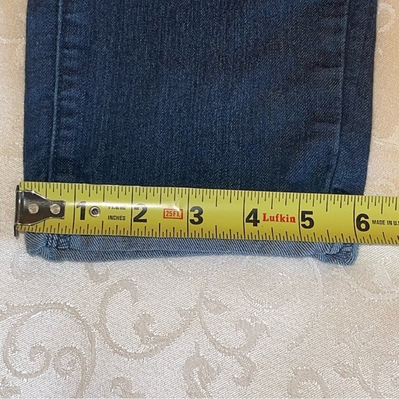 Paige Mid-Rise Kylie Crop With Rolled Up Hem Jeans - Picture 14 of 16